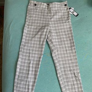 Women’s straight leg pants